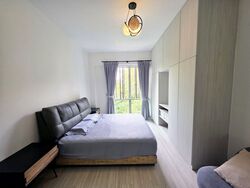 Landbay Condominium (D16), Condominium #601519561